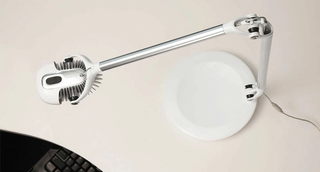 Humanscale Element 790 LED Light - Image 6