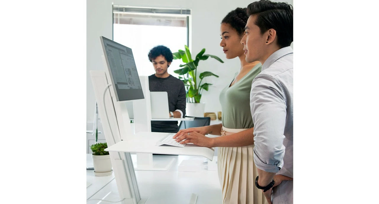 Humanscale Quickstand Eco Height Adjustable Workstation - Single Monitor - Image 3